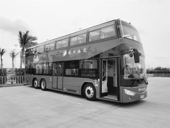 海口首条双层巴士观光专线开通半个多月"遇冷"