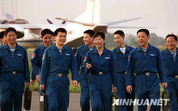 空军首位女师长晋升 程晓健和她的搭档们