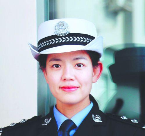 我是联络员林花花,今天讲讲醉驾男向交警求情的事"给我一次机会好吗?