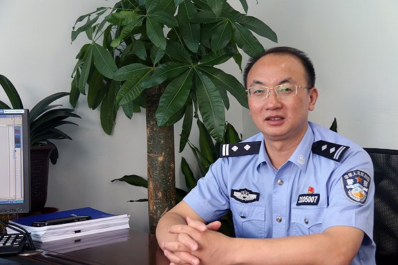 【特写】特殊的"园丁":上海监狱讲师团助服刑者回归社会