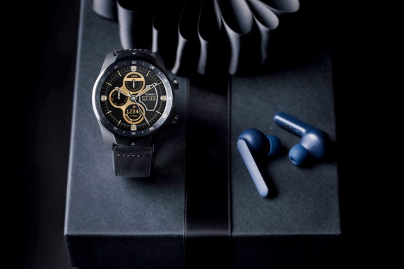 ticwatchpro4g版最适合送给他的圣诞礼物