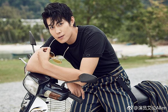 专访开心麻花艾伦装傻好演难的是让人相信你是真傻