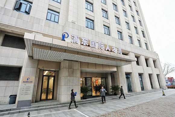 工作、居留许可一表申请,外国人在上海也能