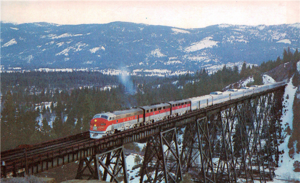 路上的美国史|太平洋铁路:华工用汗水和鲜血浇灌的奇迹