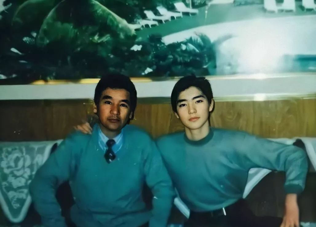 "蒙族少年"阿云嘎,征服韩红,腾格尔怒赞:命,是弱者的借口