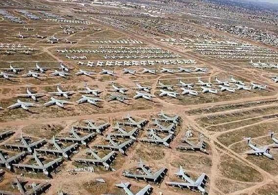 航拍美军飞机坟场5000架战机可随时重返战场图