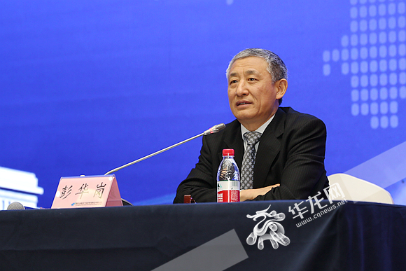 重庆市国资委举办国企改革专题讲座专家谈改革与创新