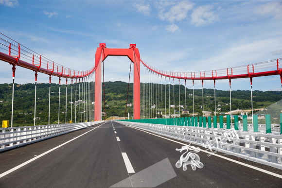 重庆快讯〕江习高速重庆段明日13时通车 小车跑全程通行费40元