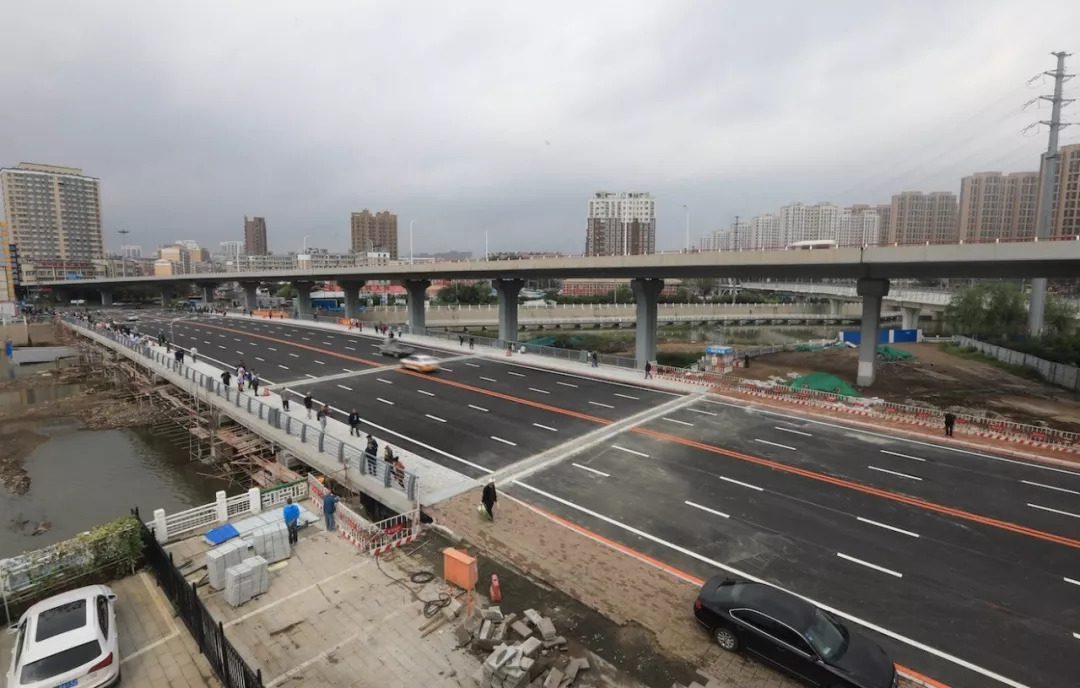 历时160天封闭重建 长春东大桥正式通车