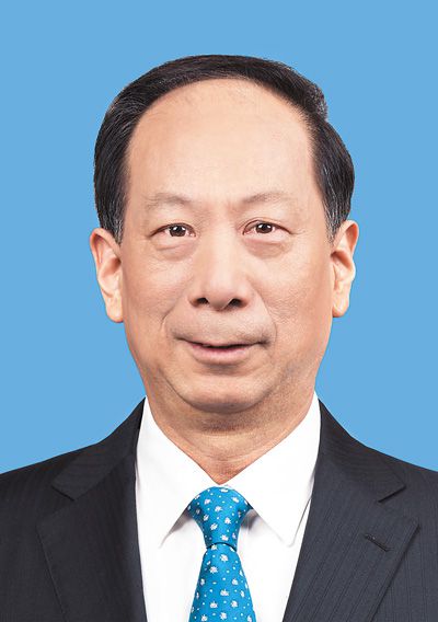 娄勤俭:以新发展理念引领高质量发展