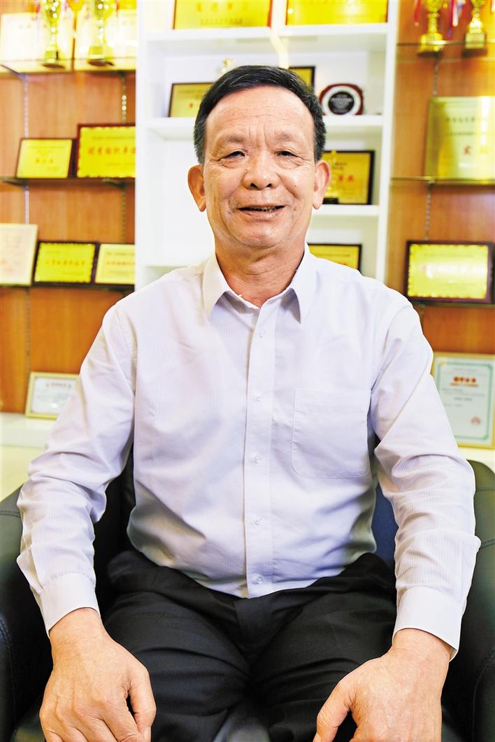 李贤义和了不起的城市一起发展壮大