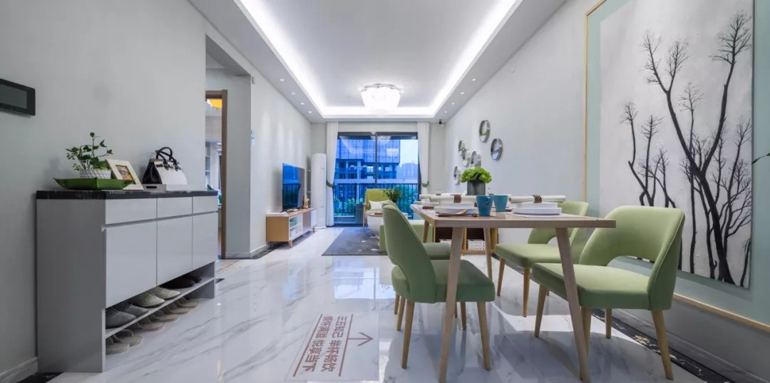 地铁Shopping Mall云集|富士康科技小镇集众多