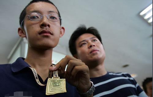 那年数学奥赛中国奇才大胜德国天才13年后他俩怎么样了