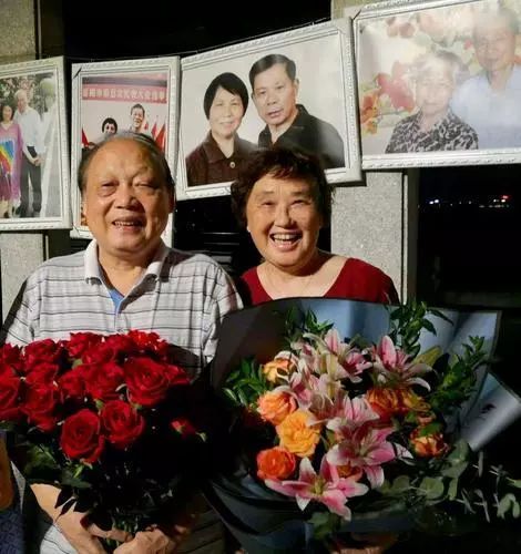 刘冠群谢毓华夫妇结婚51年