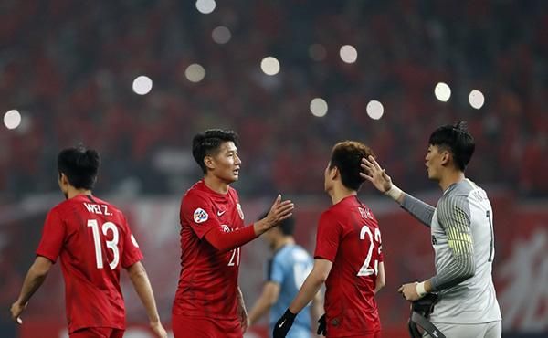 亚冠赢日本,赛季三连胜, 无磊 上港靠什么赢球|