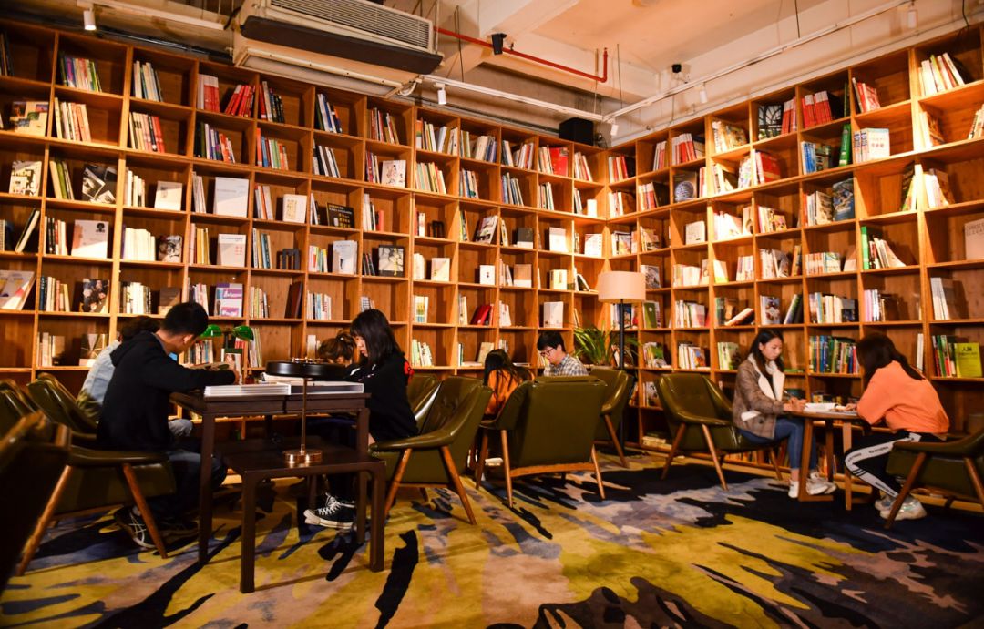 择校直通车丨汇世国际教育书院向您发来邀请!