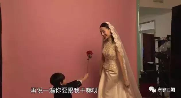 亲爹劈腿劈成蜘蛛精,亲娘沉迷教派欠巨债,她仍坚强活出精彩人生