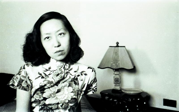 导演桑弧遗物中几帧图像的释读