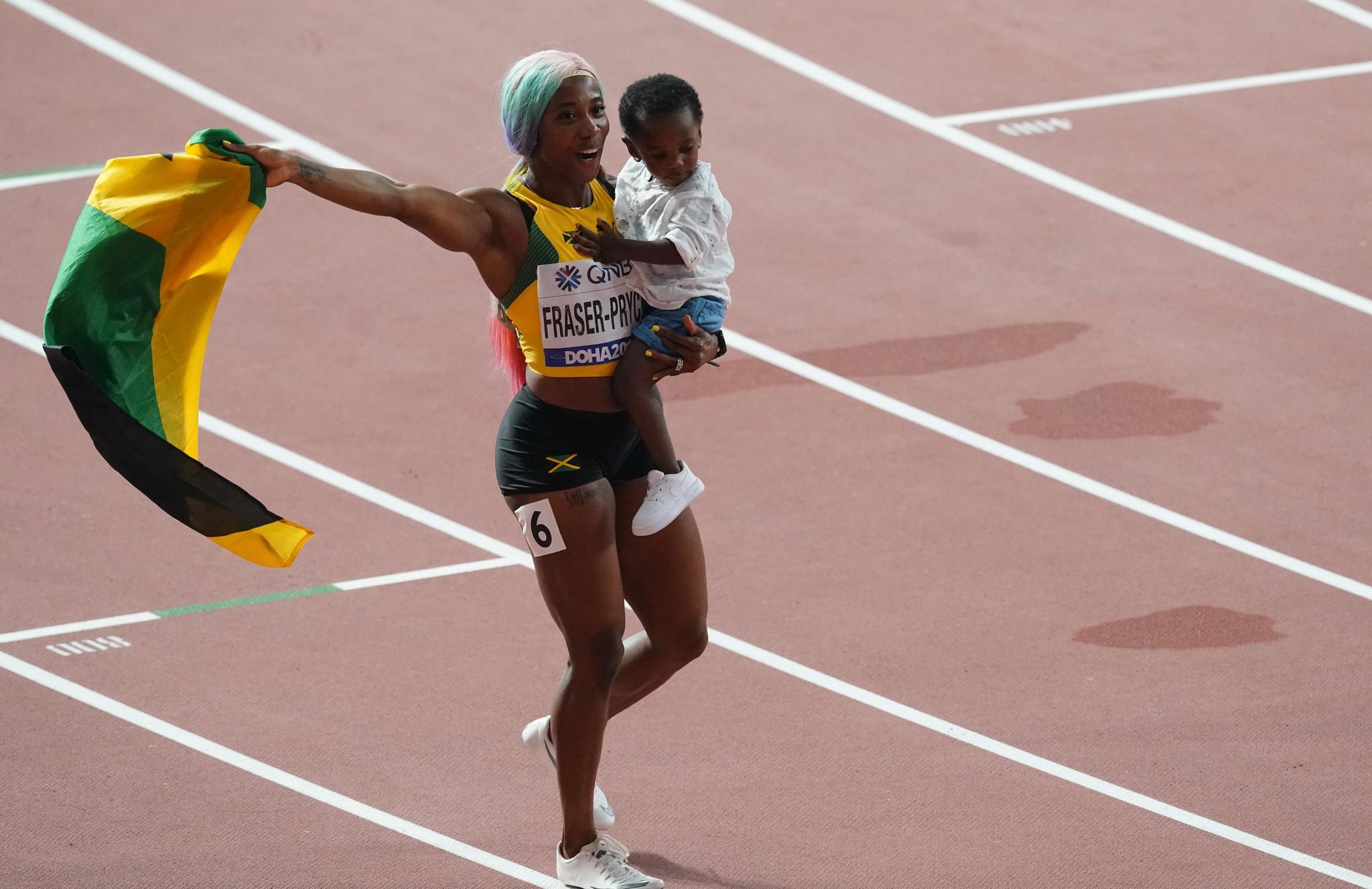 田径世锦赛 | 女子100米决赛:弗雷泽-普赖斯夺冠