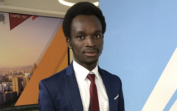 又不辞了!吴钊燮:蔡英文觉得外交表现还不错