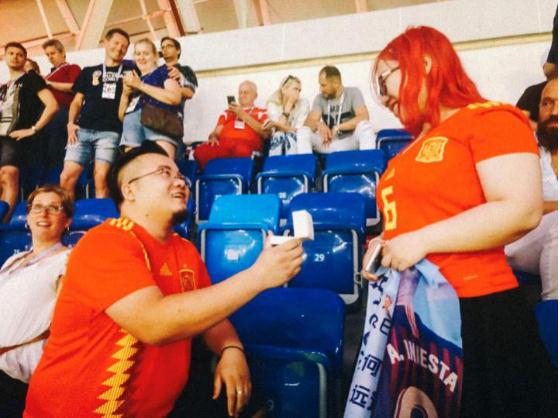 欧洲足球联赛外围赛:红娘竟是梅西?中国球迷场