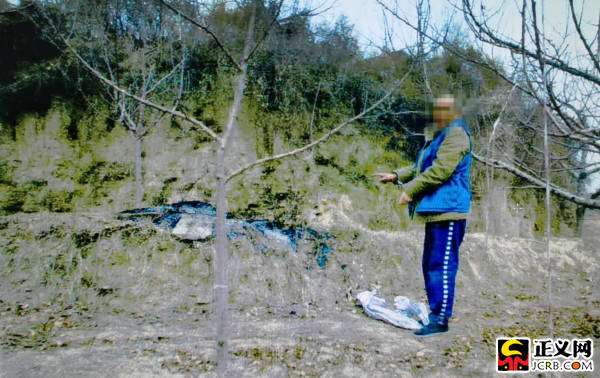 4人盗挖女尸配阴婚 深夜盗墓深山交易求门当户对