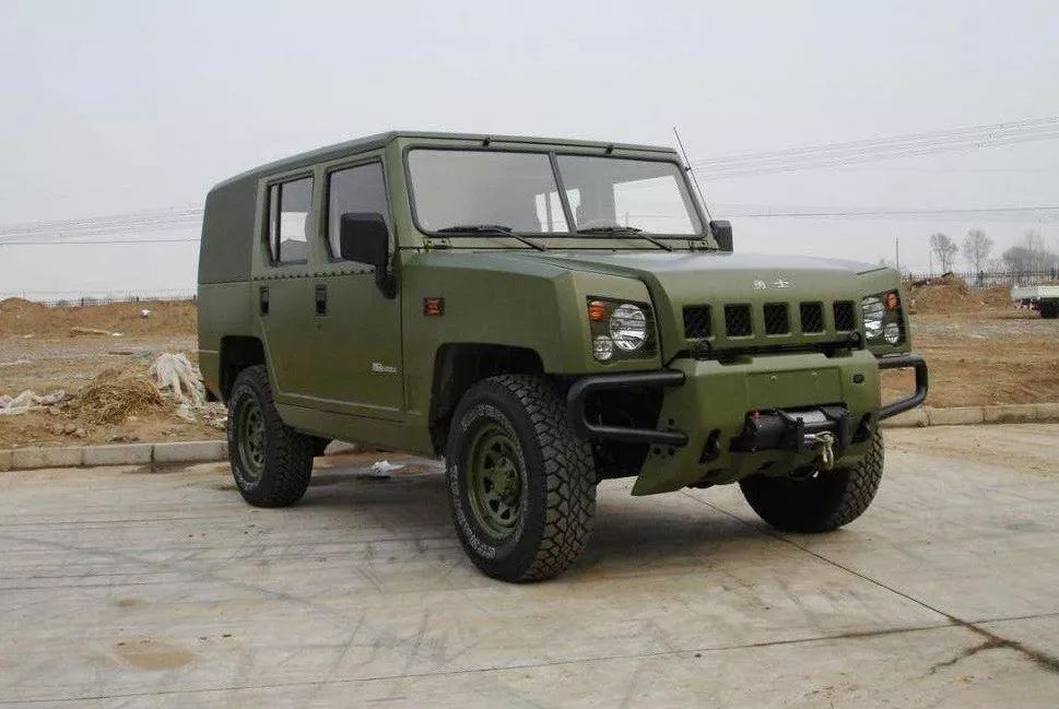 5款最威猛的国产越野军车,守卫了中国数十年-新浪汽车