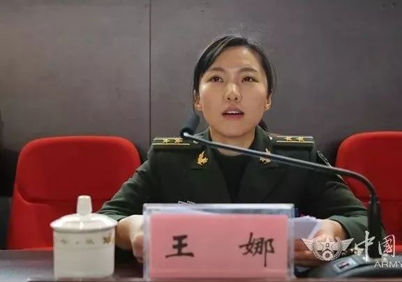 陆军代表委员风采|王娜：联通军地造就高素质人才|王娜|人才|军地_新浪军事_新浪网