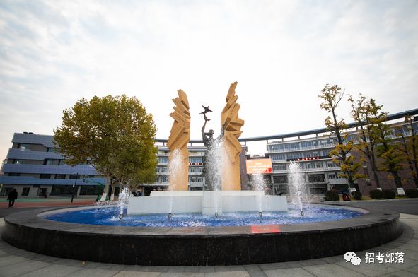 金中河西分校15岁生日,学生轮番上场惊艳四座