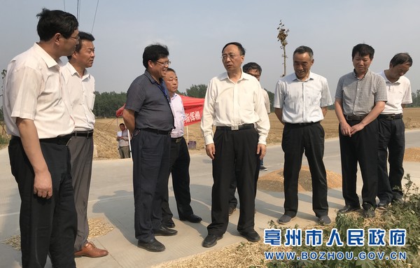 汪一光调研谯城区"三夏"工作