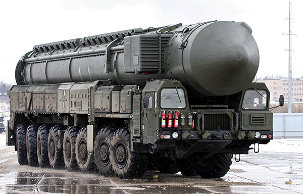  俄罗斯“亚尔斯”公路机动洲际导弹