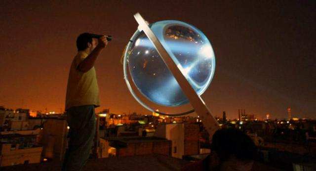 厉害!德国发明水晶球太阳能,发电量是普通太阳能的4倍以上