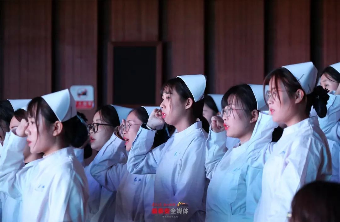 全名单！你心目中的“最美白衣天使”出炉！一身纯白神圣摆， 一丝不苟职责在！新时代的“南丁格尔”，名至实归！|泰安市|医院|白衣天使_新浪新闻