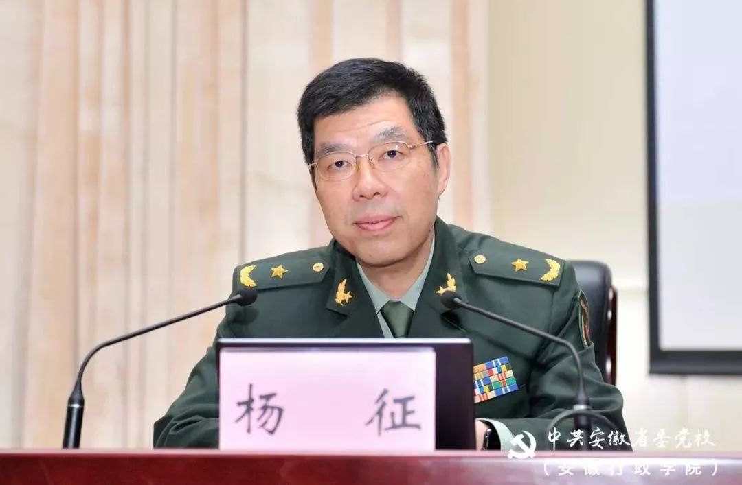 海南省军区司令员杨征,资料图