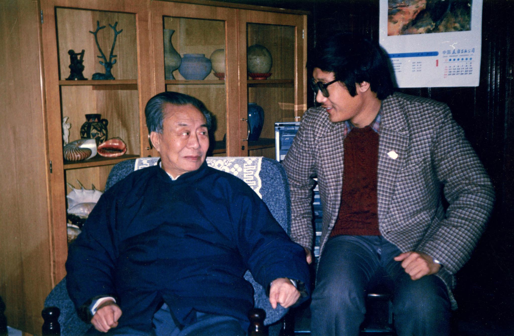 陈超的诗歌创作与批评道路始终以人的立场审视世界