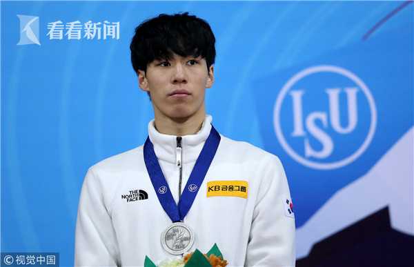 事不过三韩国速滑选手黄大宪三次犯规冲刺拦人被取消成绩