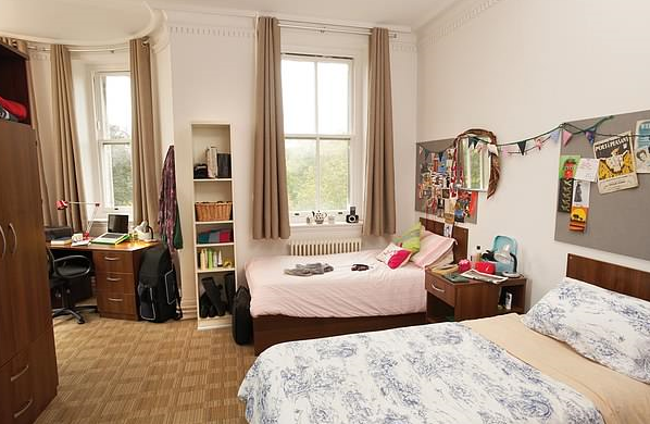 英国最佳大学宿舍新鲜出炉 王子王妃曾在这里生活