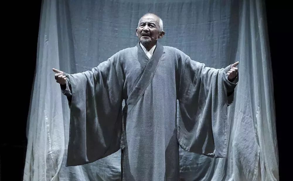 85岁济公抖音再度走红困住你的从来不是年龄是无趣