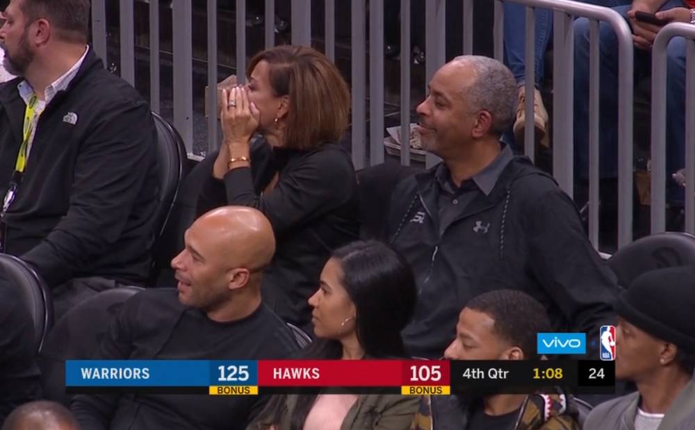 【影片】為妹夫出頭!Curry因在板凳上抱怨判罰而吃到技術犯規-黑特籃球-NBA新聞影音圖片分享社區