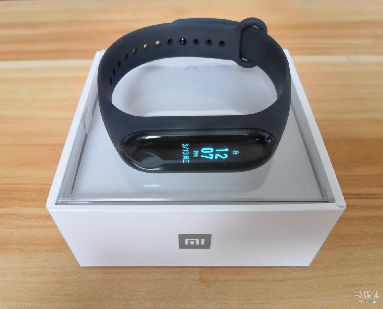 触控大屏,还可设置事件提醒,小米手环3深度体验