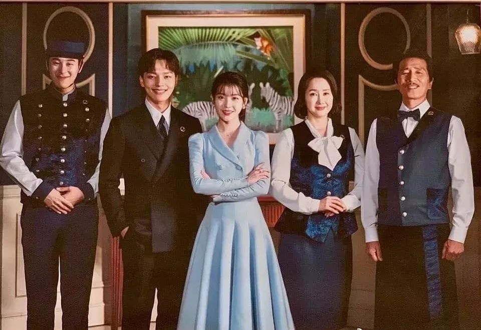 德鲁纳酒店大结局了但iu的百变妆容我还忘不掉