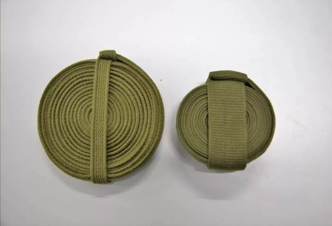 靠又被这该死的背包绳虐了