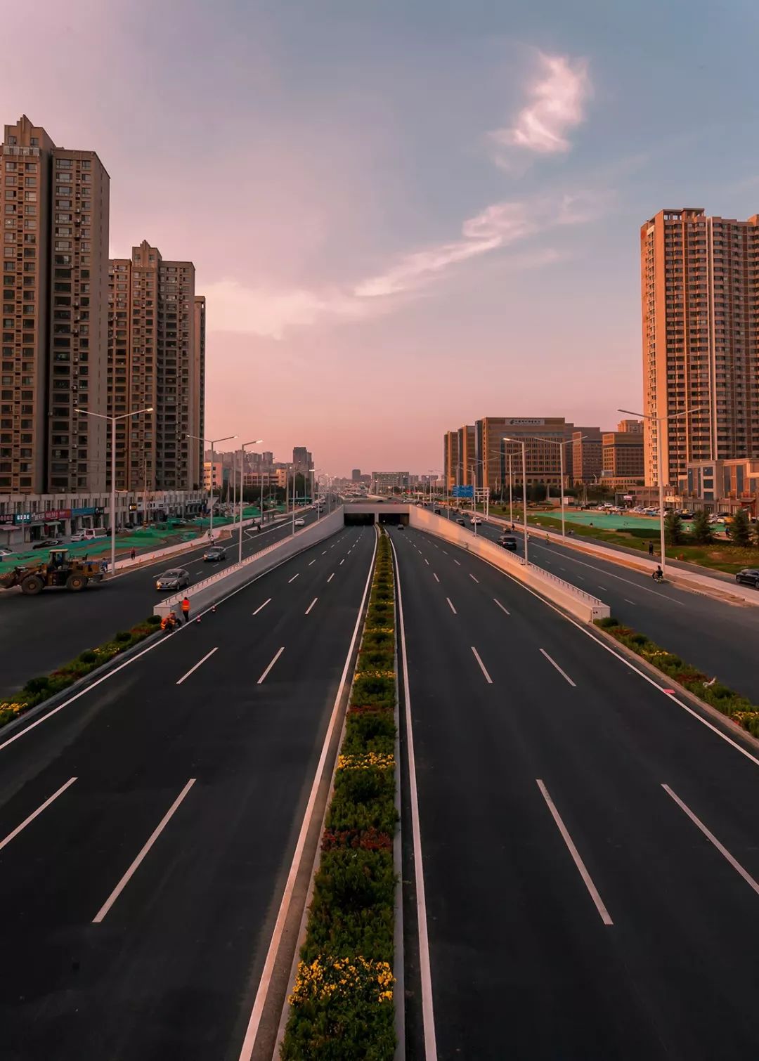 开启全自动模式潍县中路3座天桥大升级