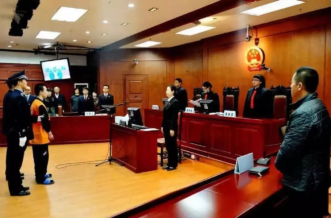 东北最牛"黑老大"被抓,比乔四还牛b!