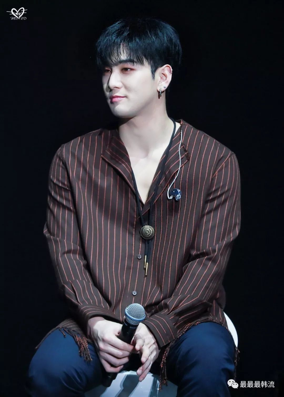 他们的吻在热搜上被围观…|郑秀妍|姜东昊|韩网_新浪新闻