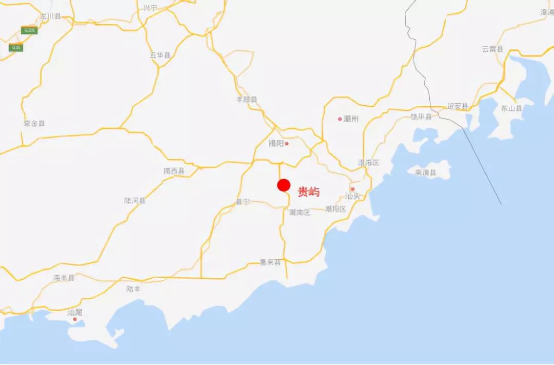 改革开放之前,贵屿人为生计所迫,辗转到外地收购鸡毛和塑料拖鞋,贵屿