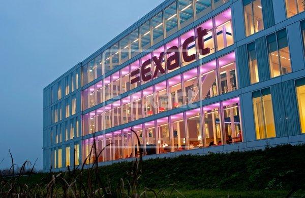 易科总部《中国制造2025》为中国制造业的未来规划了宏伟的蓝图.