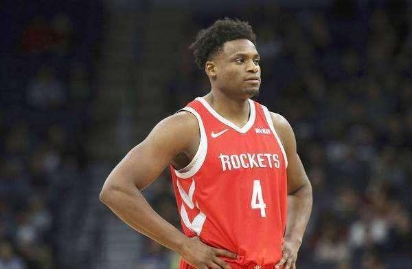 曝继周琦之后,火箭将裁主力小前锋,只因这位大