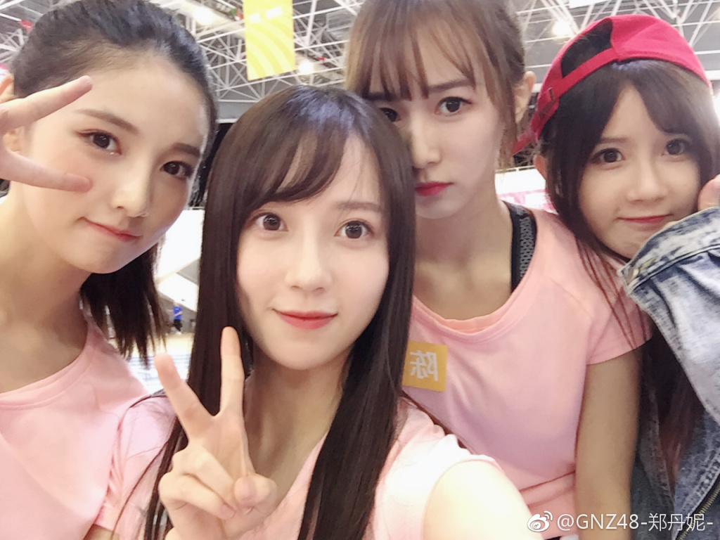 甜美!偶像女团gnz48郑丹妮为广东加油打call