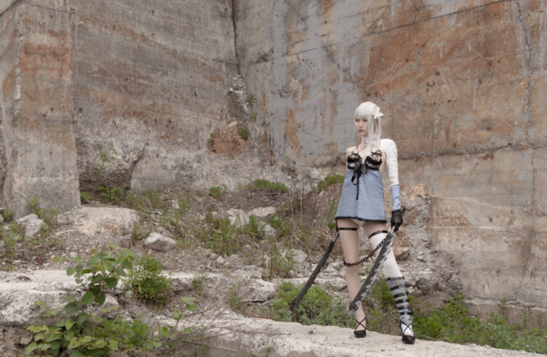 岛国小姐姐cos《龙背上的骑兵3》zero 冷艳清绝惹人怜